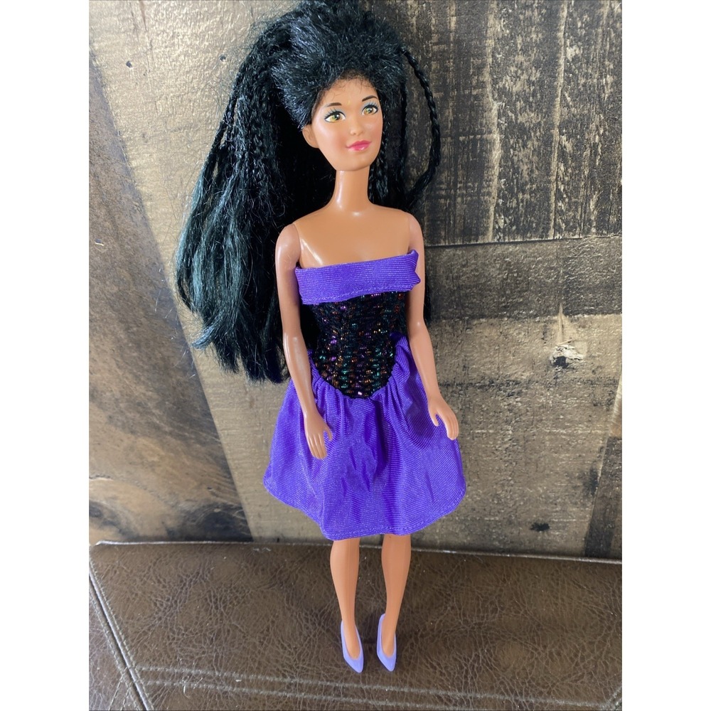 Vintage 90s Barbie Doll Christie Dark‎ Braided Hair Purple Sequin Party Dress